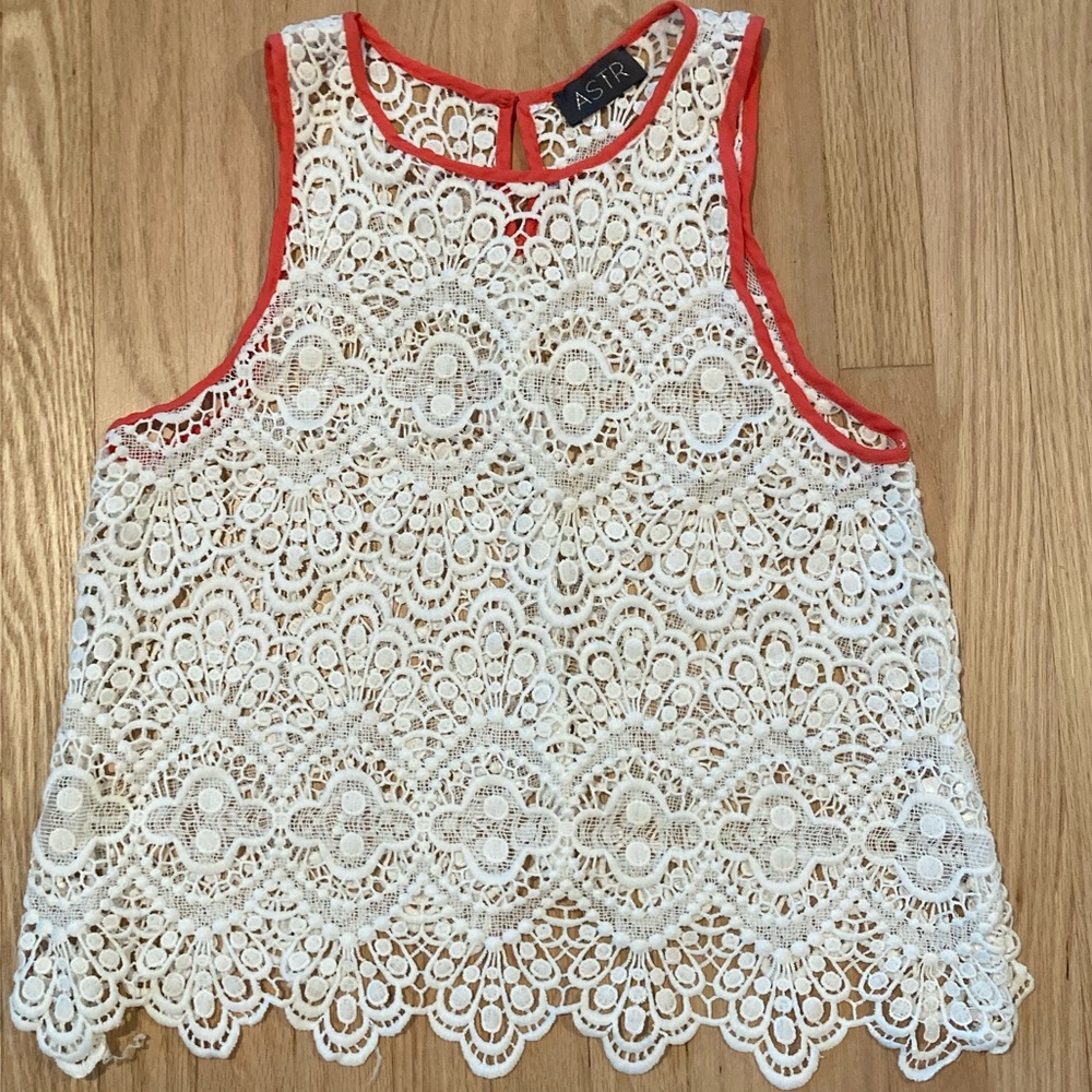 ASTR the Label Women's Cream Lace Tank Top‎ Coral Orange Trim Whimsy Cottagecore
